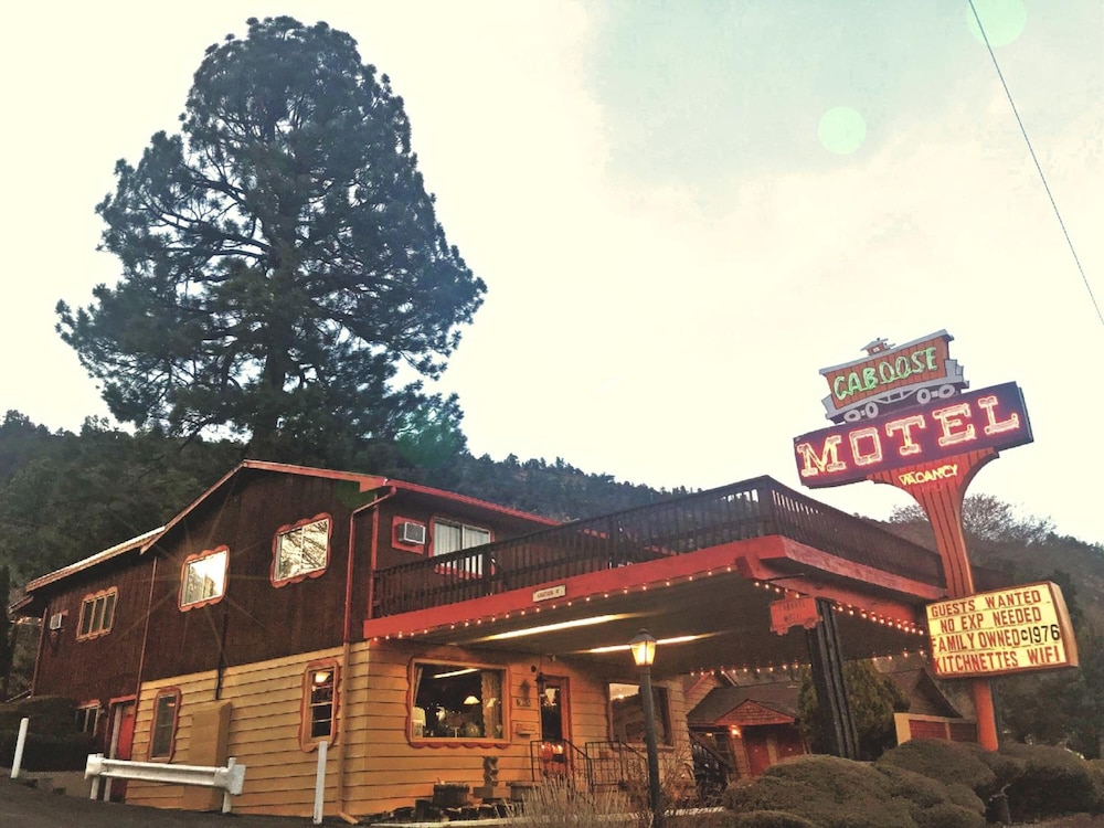 Caboose Motel