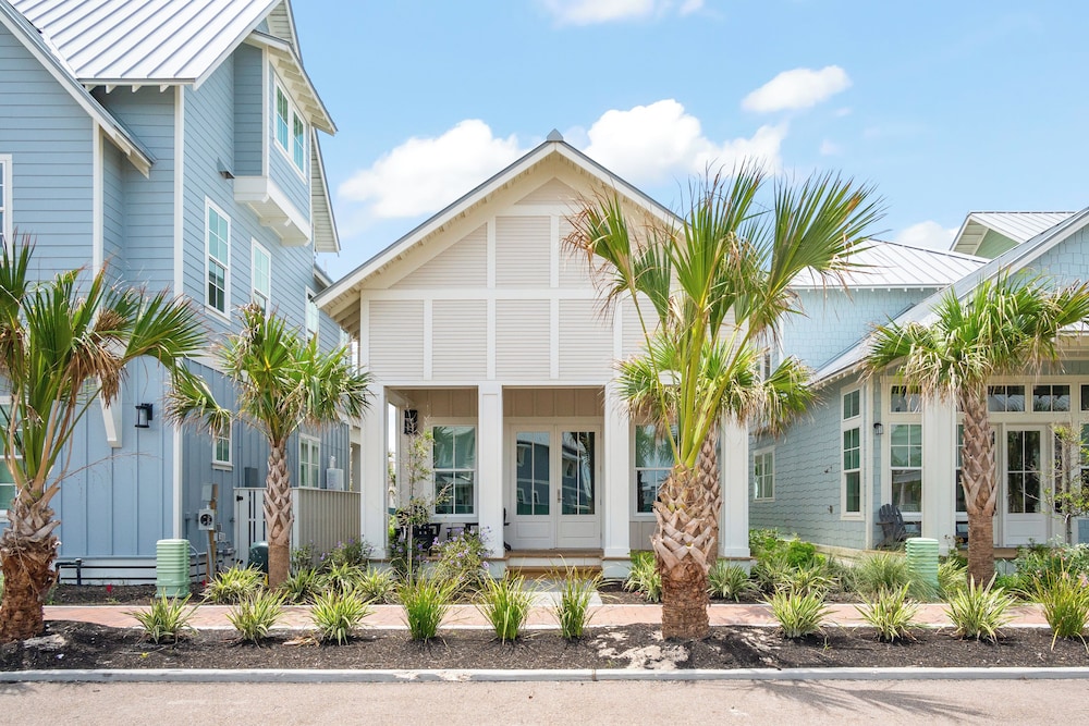 Serenity Shore 305 SOU