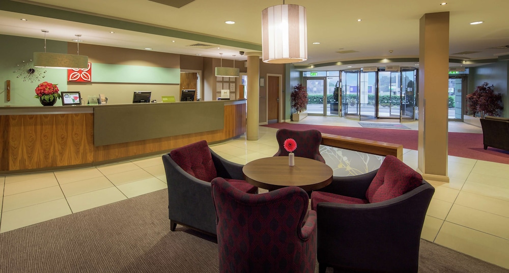 Luton Vacations - Hilton Garden Inn Luton North, United Kingdom - Property Image 56