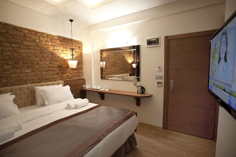 Pera Line Otel - Image 42