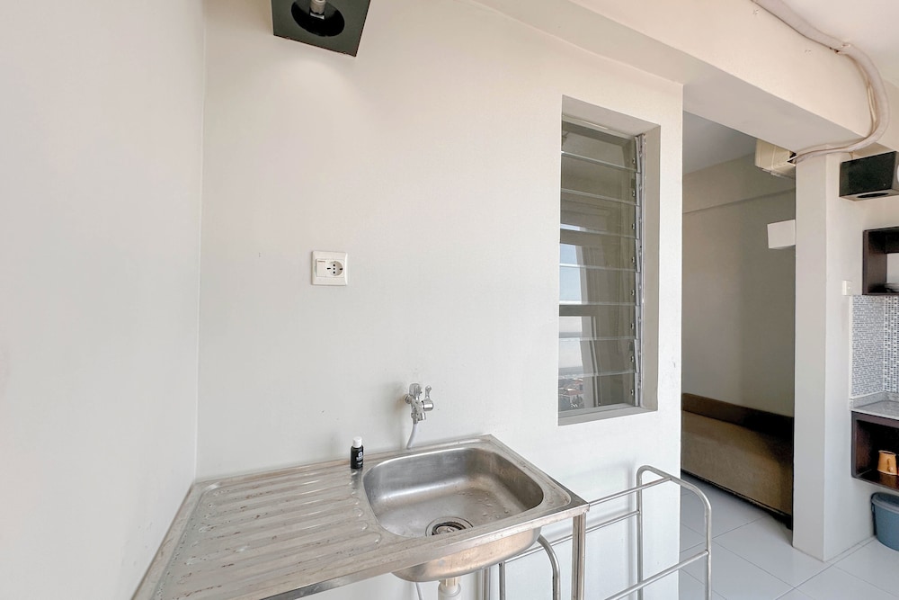 Best Deal 2Br At Dian Regency Apartment
