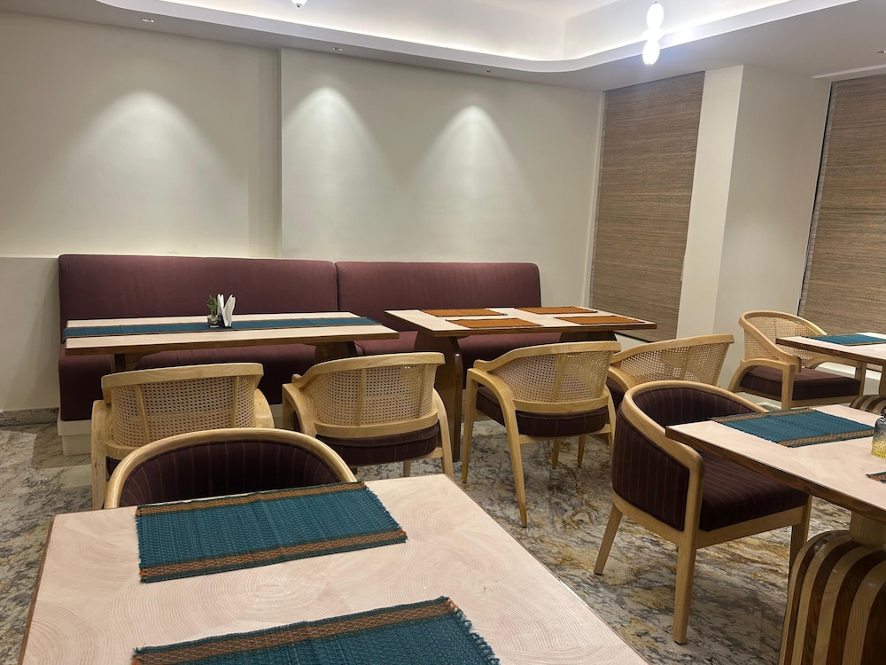 FERNWOOD HOTELS AND RESORTS