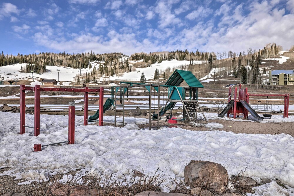 Brian Head Condo: Walk to Lifts + Reservoir! view 5
