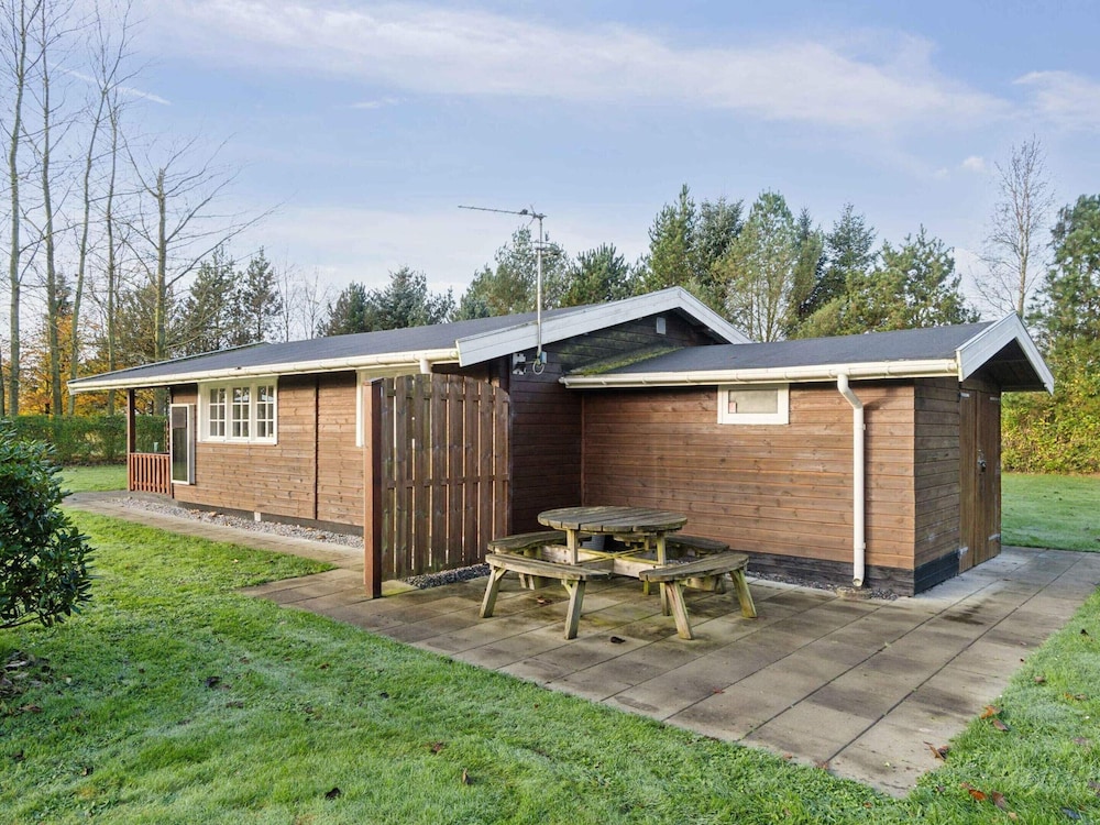 5 Star Holiday Home in Roslev