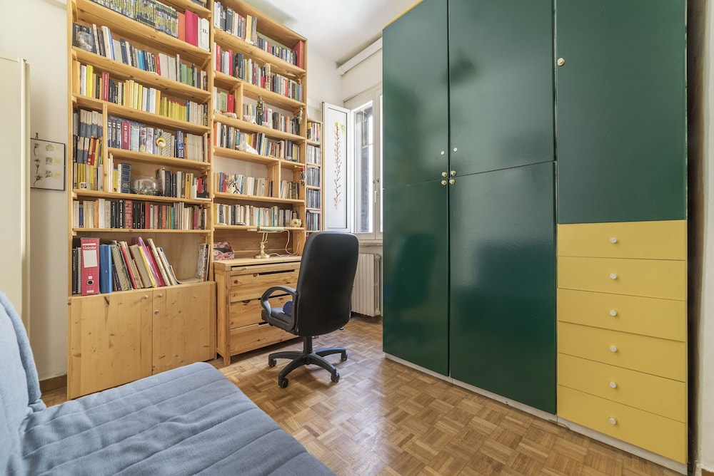 San Lorenzo Wooden Flat