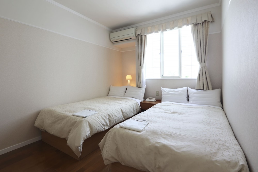 Pricia Resort Yoron 4