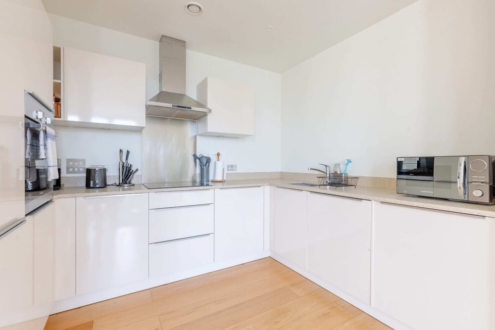 Radiant 1BD Retreat, North Maida Vale!