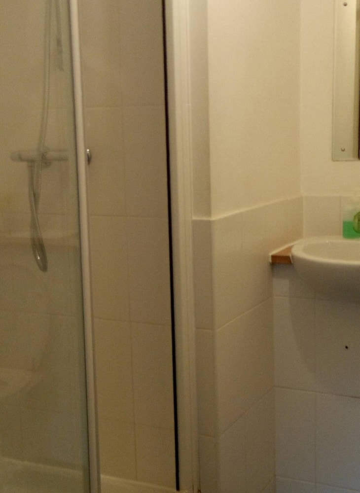 Bushwood, Ldn 2bed Apt-balcony-parking