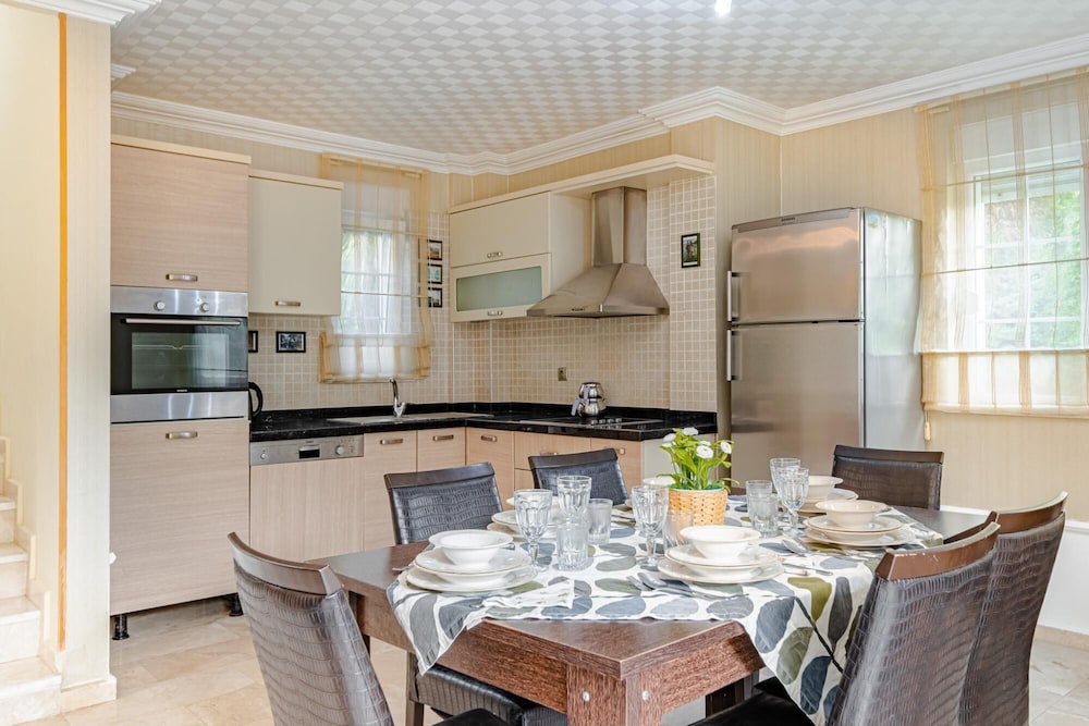 Luxury Private Villa With Pool and Garden in Serik view 2