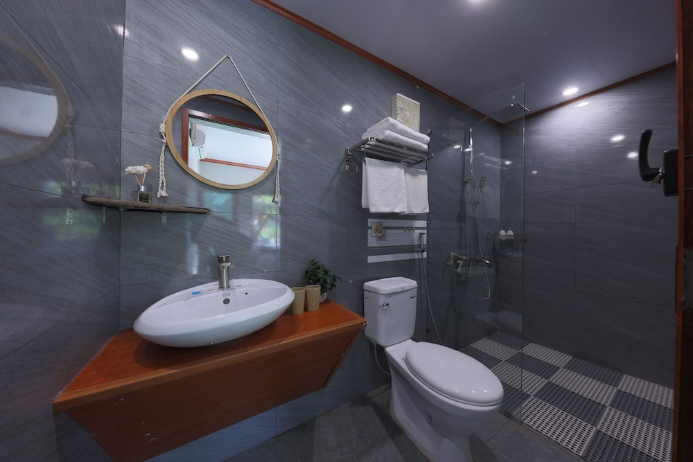 Cat Ba Serena Homestay And Swimming Pool