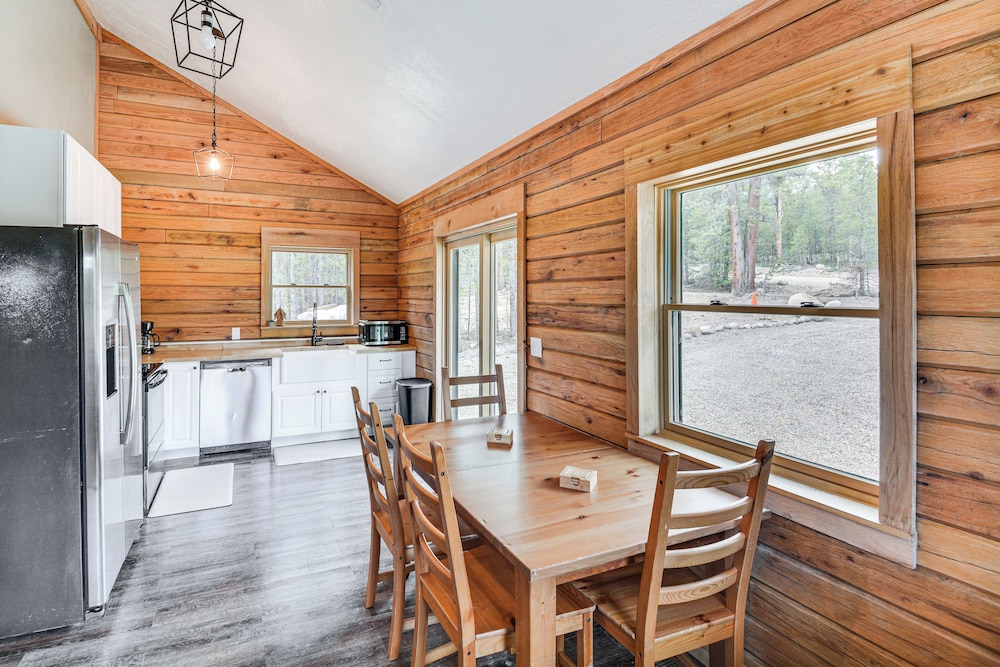 Colorado Mountain Cabin Near 14ers + Peak Views