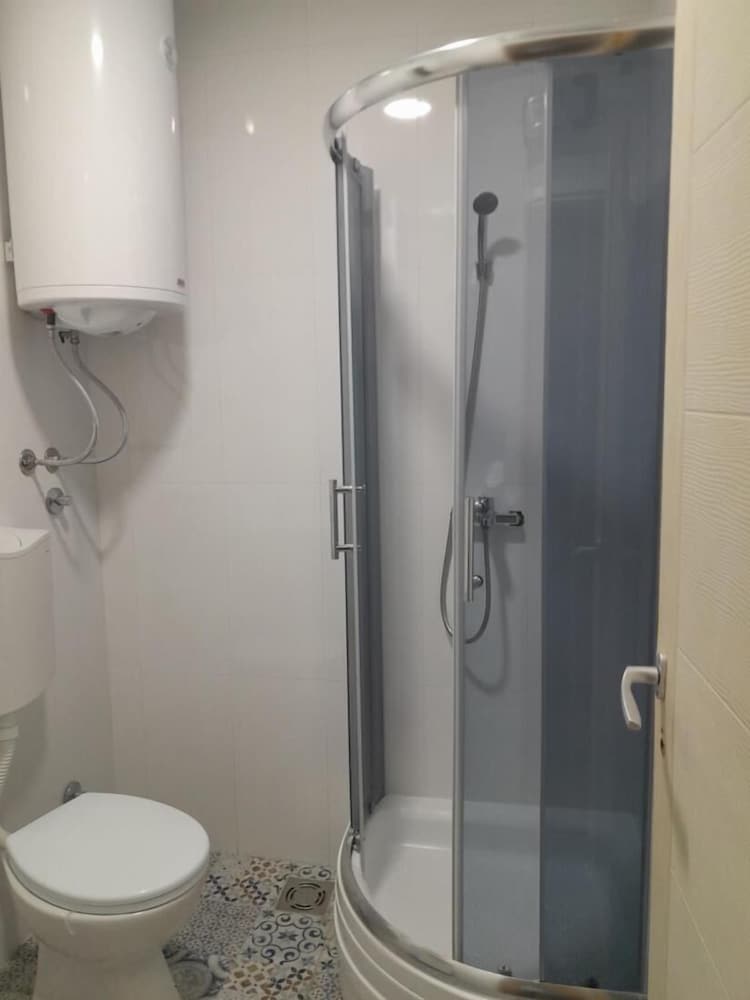 Cozzy and Centrally Located Apartment Vracar