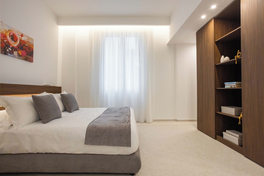 Nora's Suites