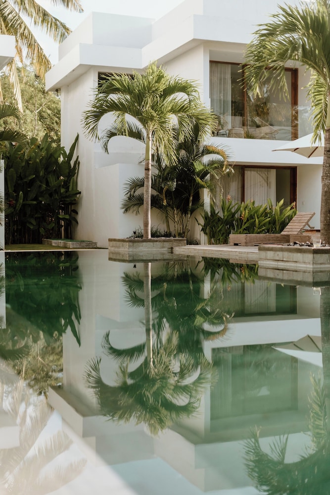 Sikara Lombok Hotel