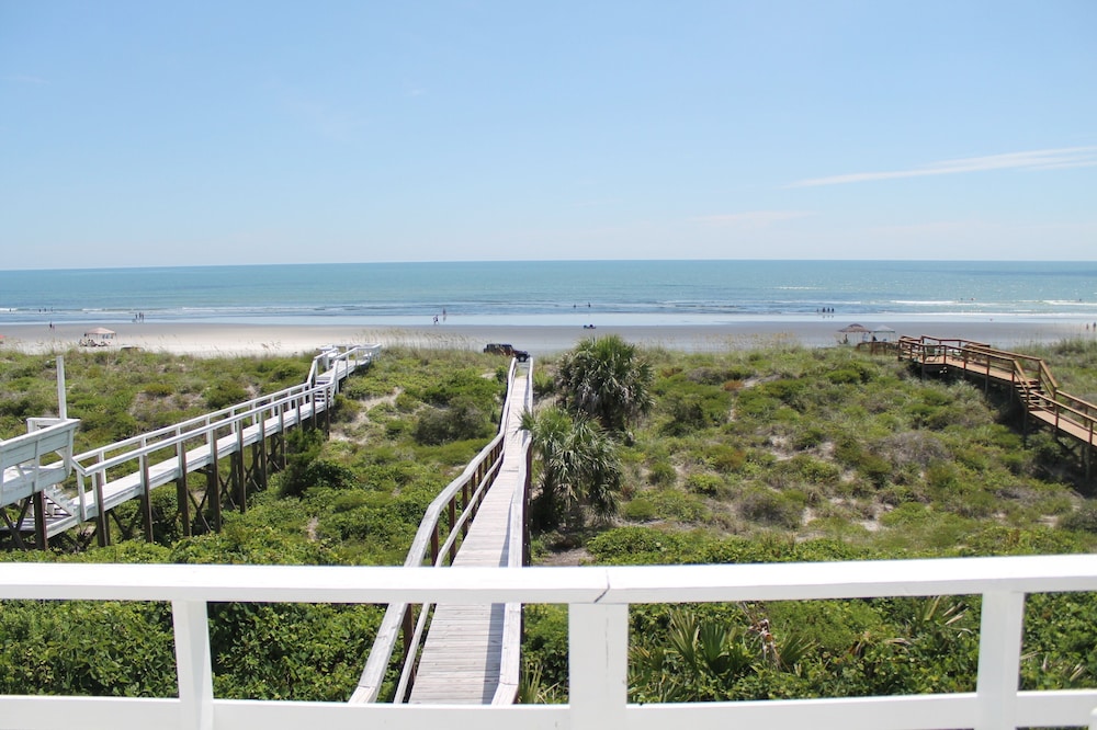 Dune Heights