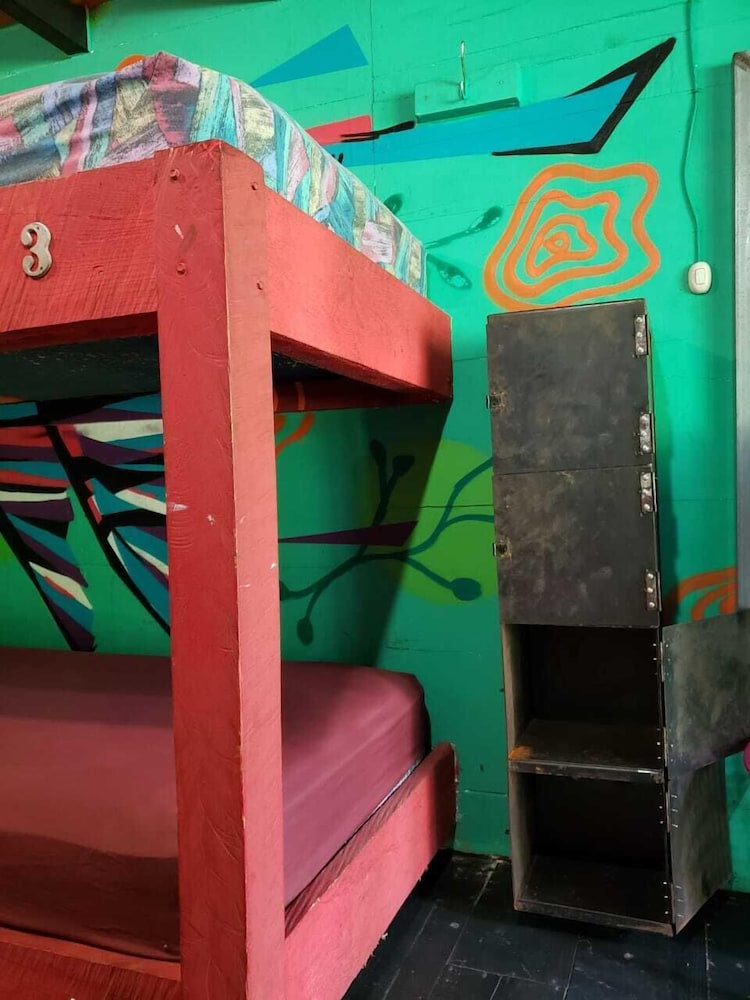 Greengos Hotel 16