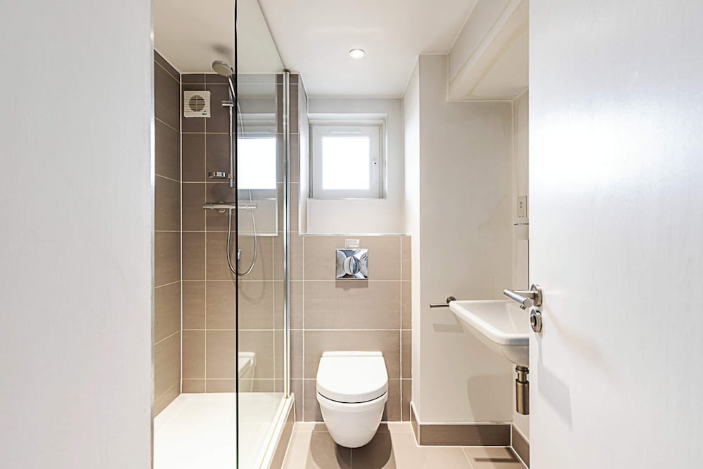 Belgravia Apartment 46