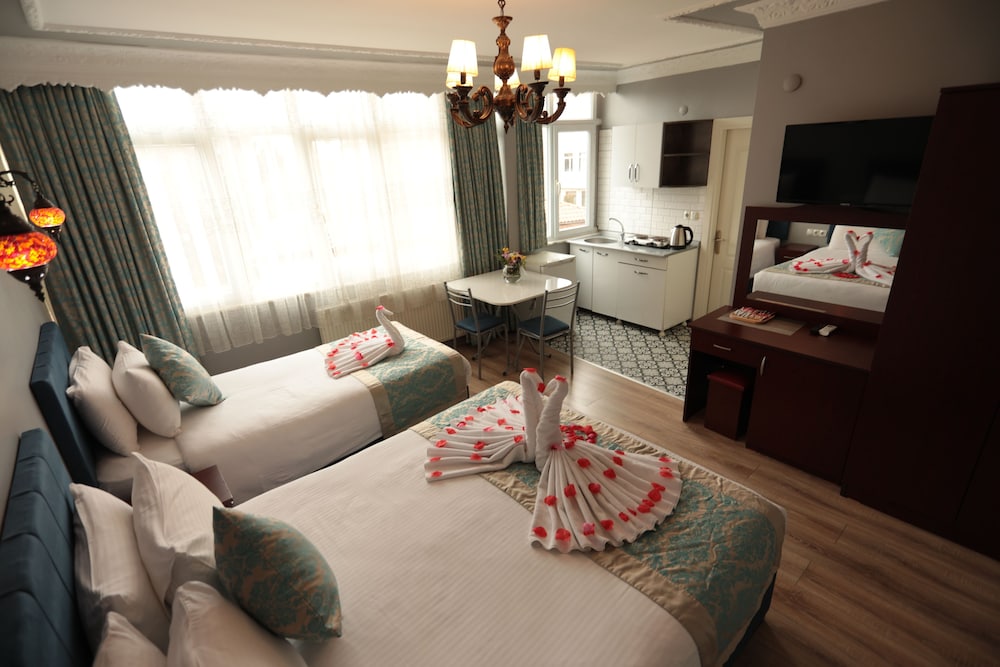 White Pearl Apart - Image 30