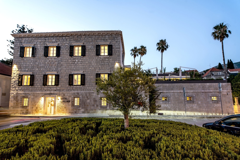 Hotel Supetar Cavtat - Image 1