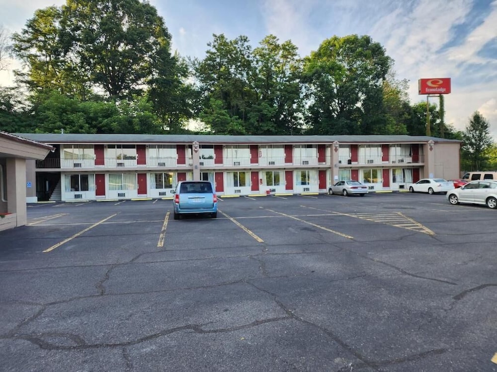 The Edyn Motel