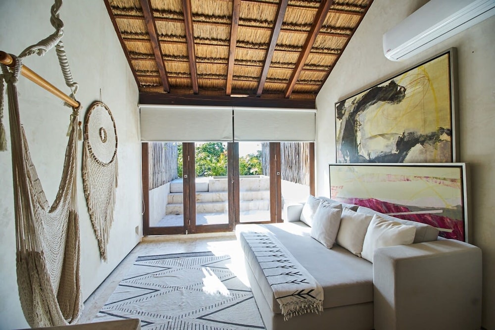 Tulum Luxury With Roof Pool and Beach Club Access