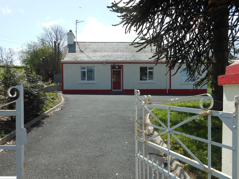 Loughcrew Megalithic Centre - Hostel