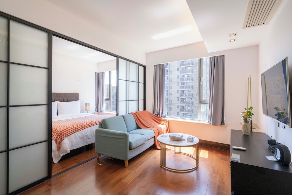 Tyms Modern1BR 1BA Apt Near Metro 1 9 11