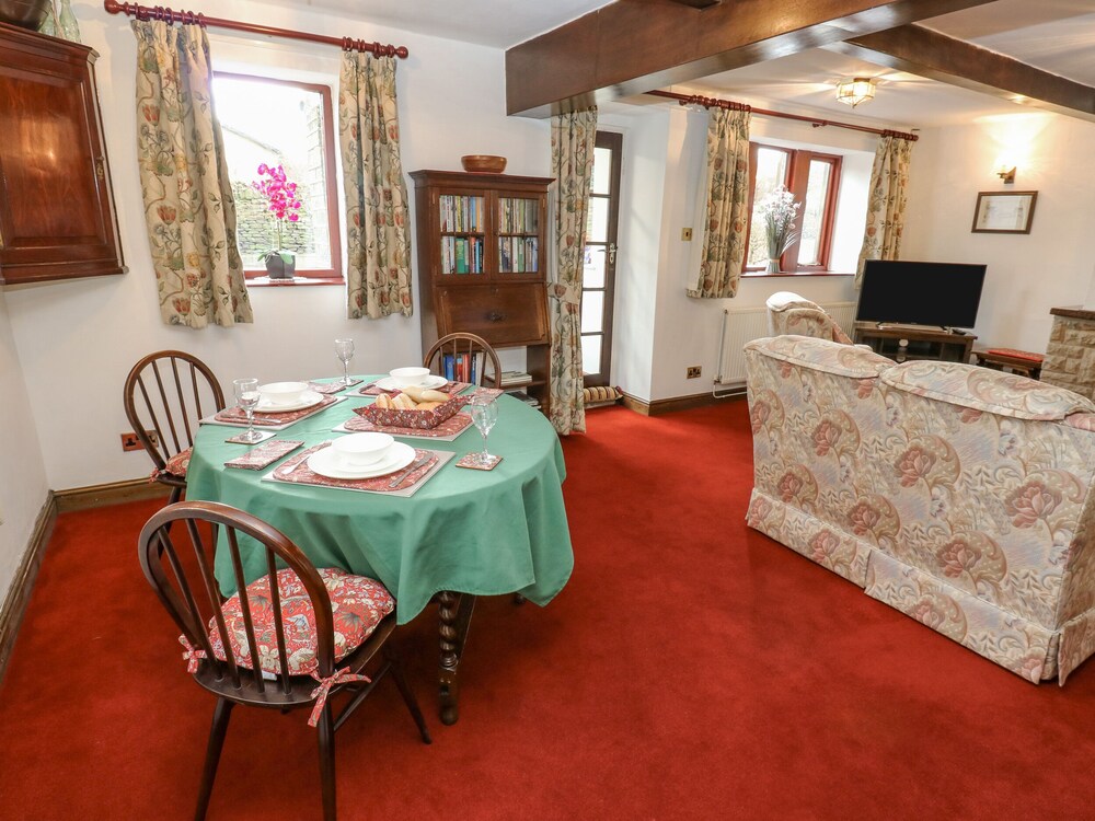 Butts Cottage, photo 13