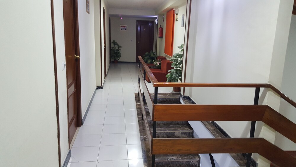 Hostal Restaurante el Lirio