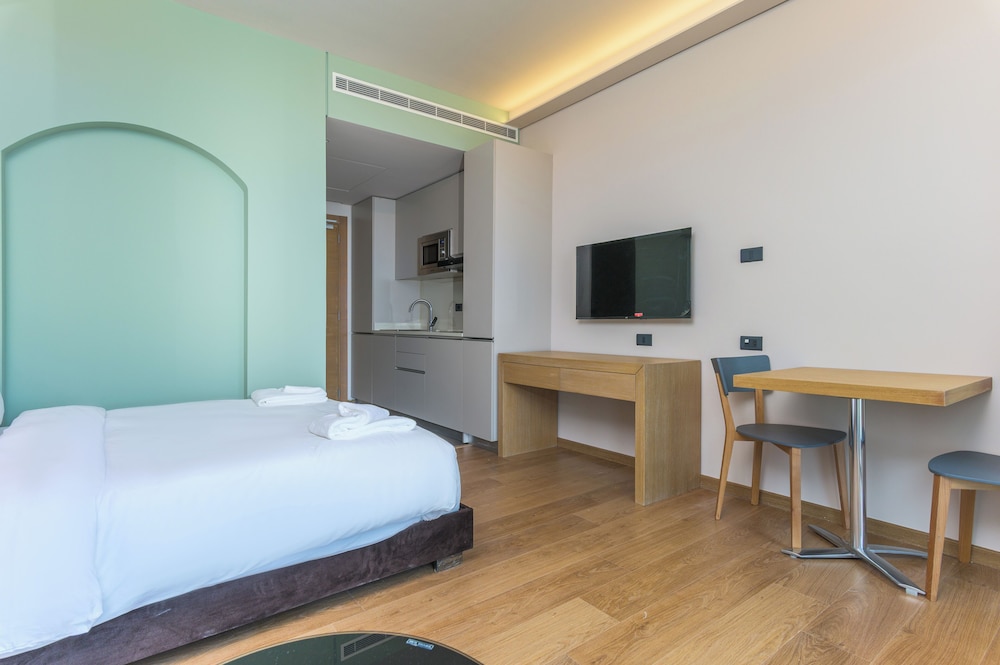 Jounieh Living - Residences by Local Host