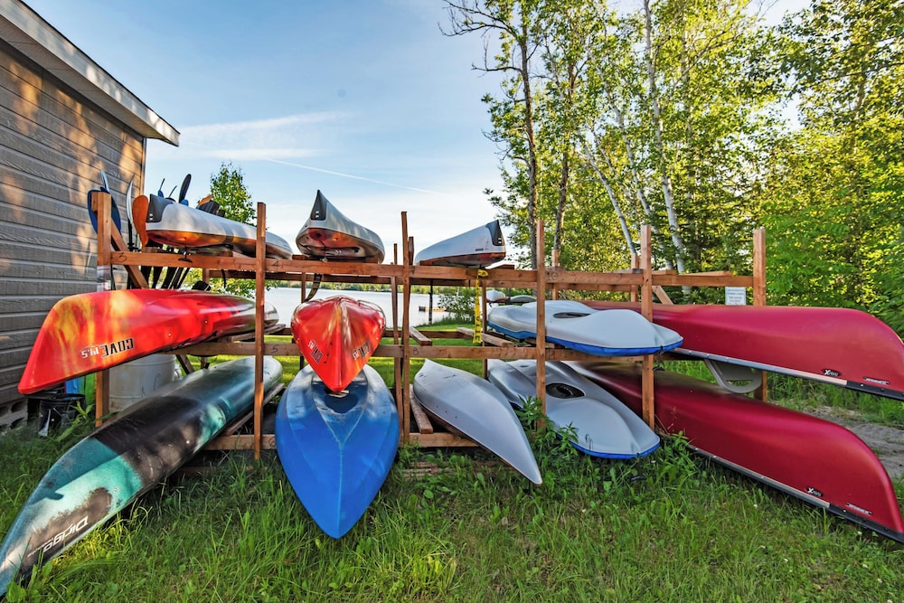 Chalets et Gîte au bord au bord du Lac Kénogami
