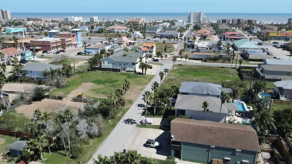 Bay View Great Deck Pool 2 Levels & 3 Bedr 3 Bedroom Condo