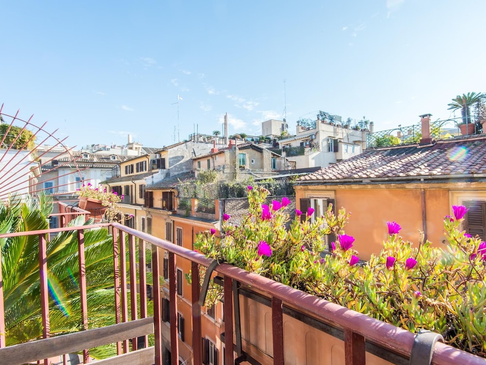 RSH Luxury Spanish Steps Terrace