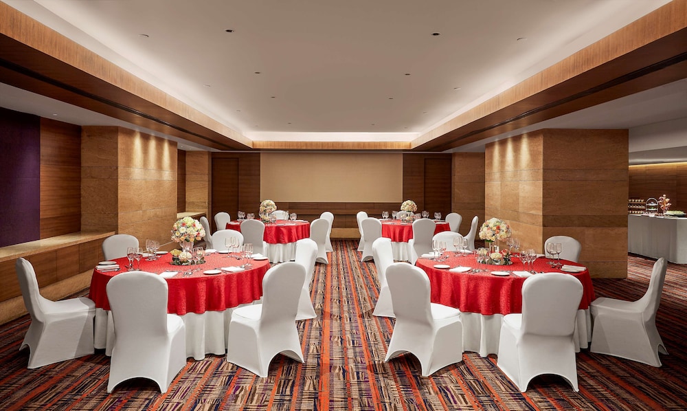 Mumbai Vacations - Grand Hyatt Mumbai Hotel and Serviced Apartments - Property Image 112