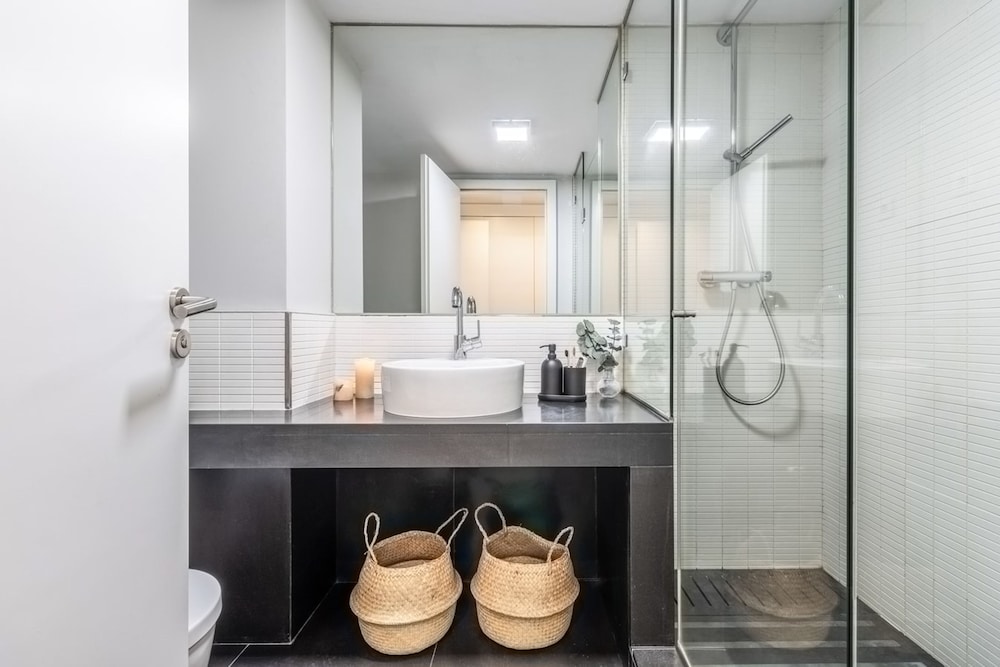 Mugnano - 2 Bedrooms gym and Padel Court in Goya