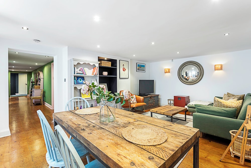 Cottage Style Three Bedroom House