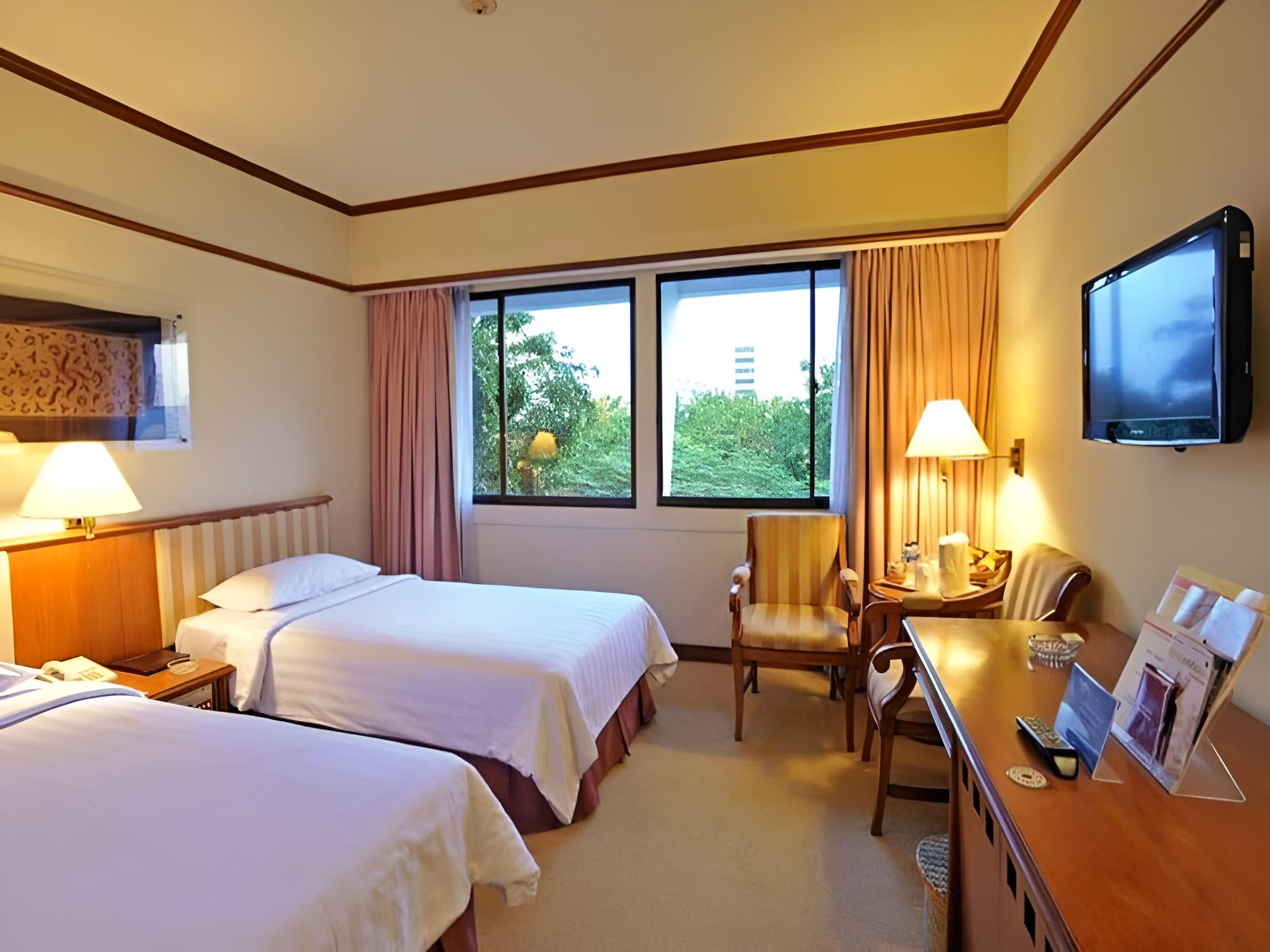 Hotel ELMI Surabaya