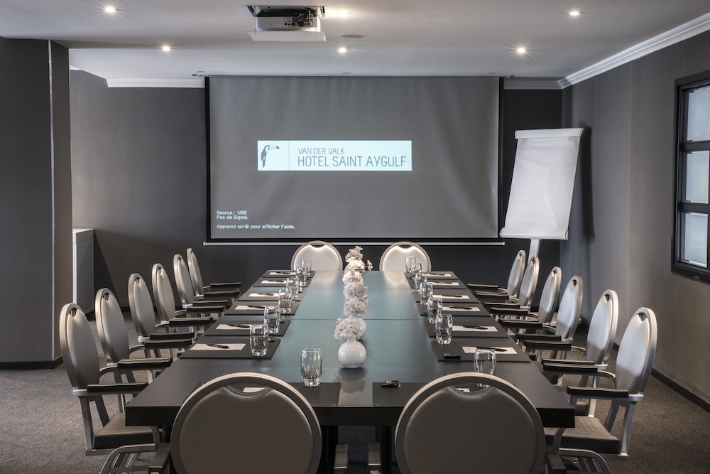Frejus Vacations - Van der Valk Hotel Saint Aygulf - Property Image 2