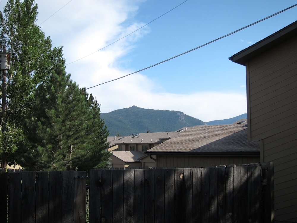 Columbine Inn