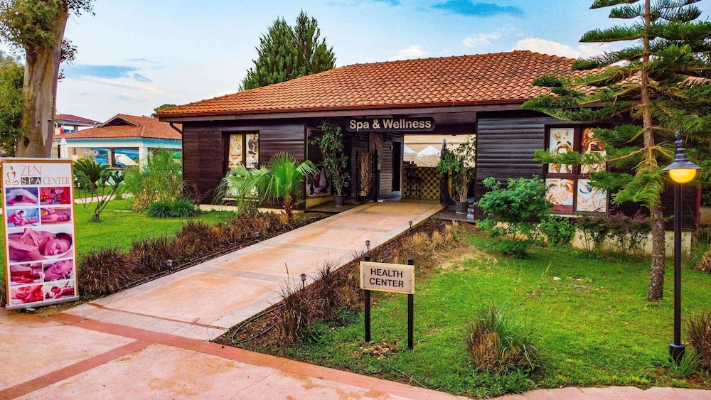 Champion Holiday Village - All Inclusive