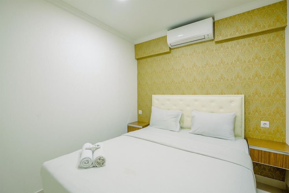 Comfort and Enjoy Living 2BR at Sentul Tower Apartment