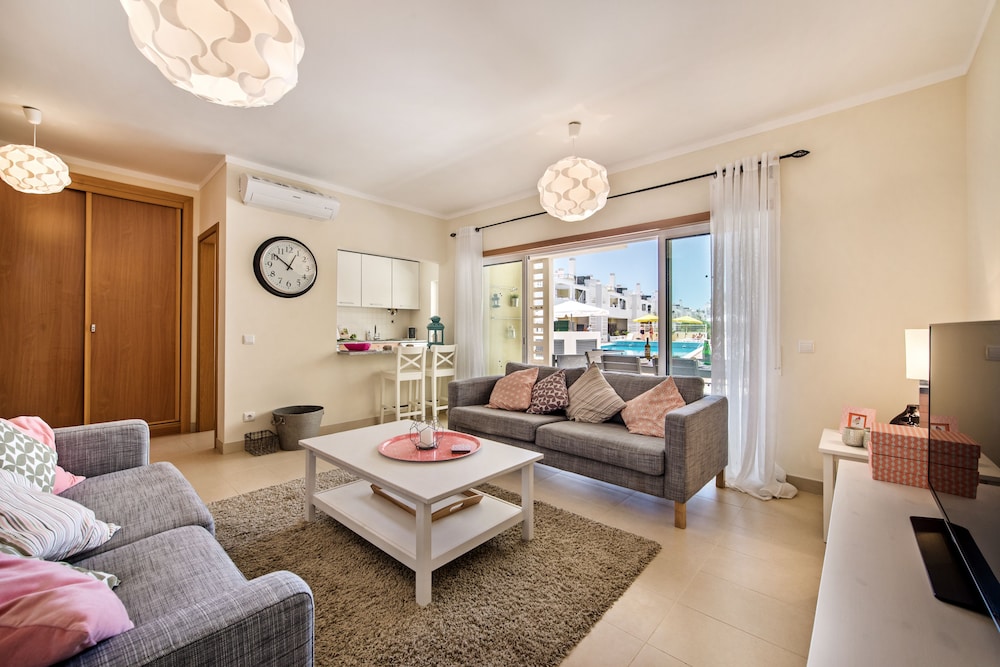 Cabanas Beach Club by MarsAlgarve