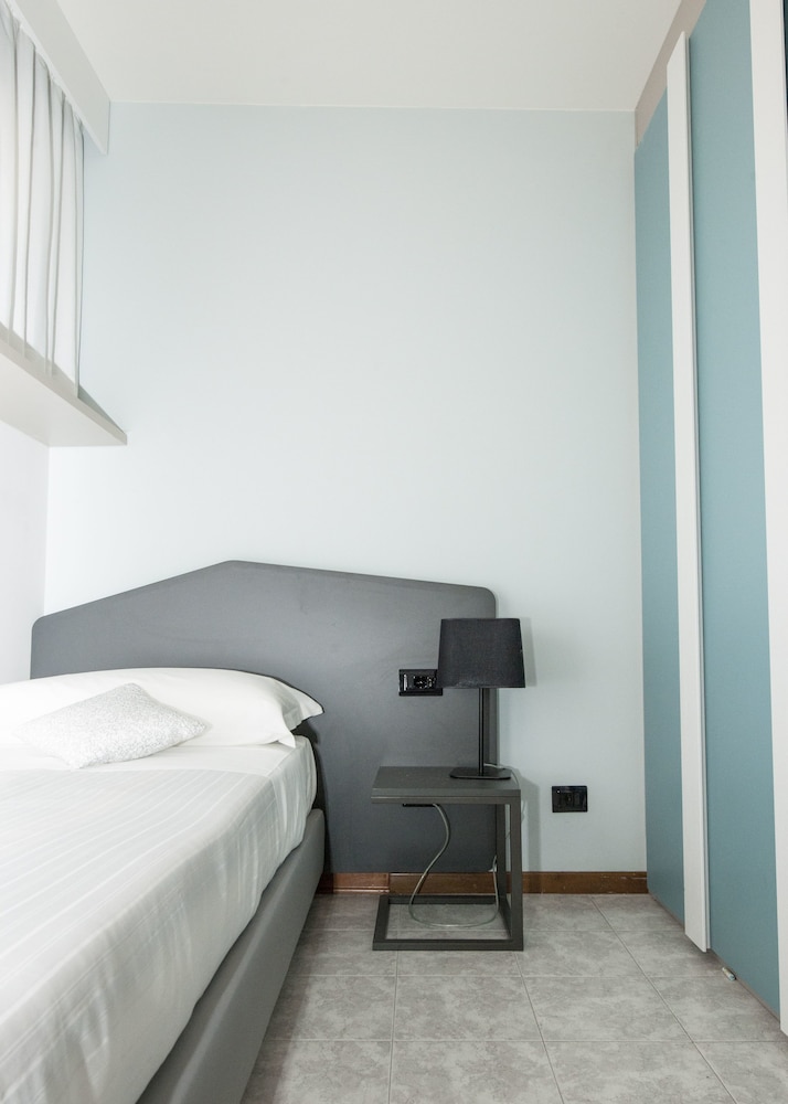 Suites Marilia Apartments