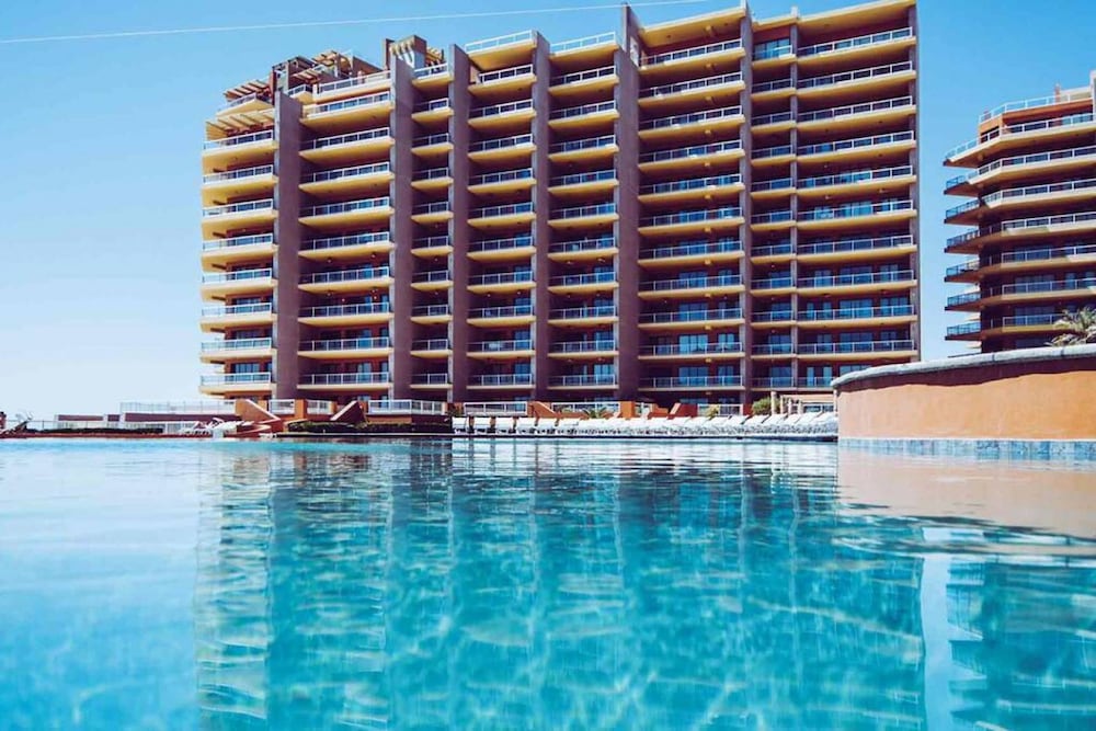 Luxury Las Palomas Oceanview Condo - Phase 2