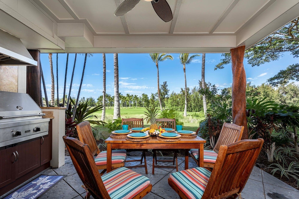 Golf View Villa - Concierge, Pools, Walk to Beach, Shops & Restaurants - Vrkcv