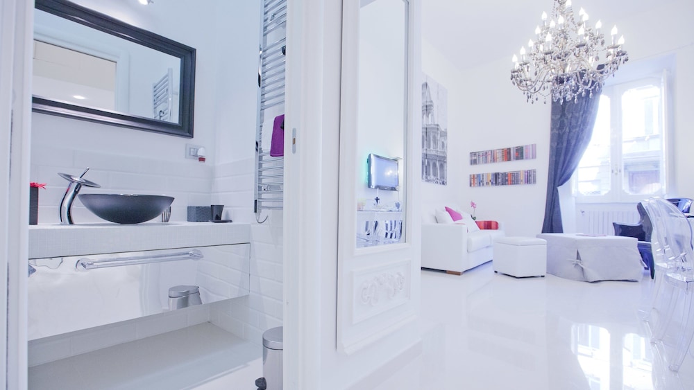 Rental in Rome Parma