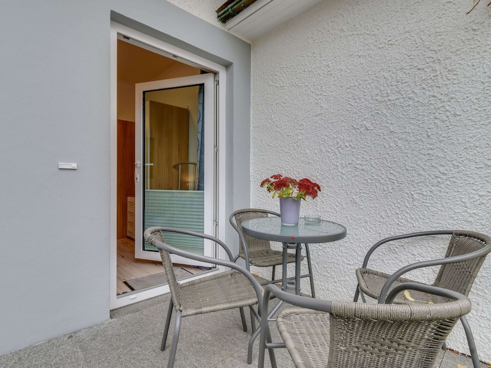 Spacious Apartment in Madfeld With Private Terrace