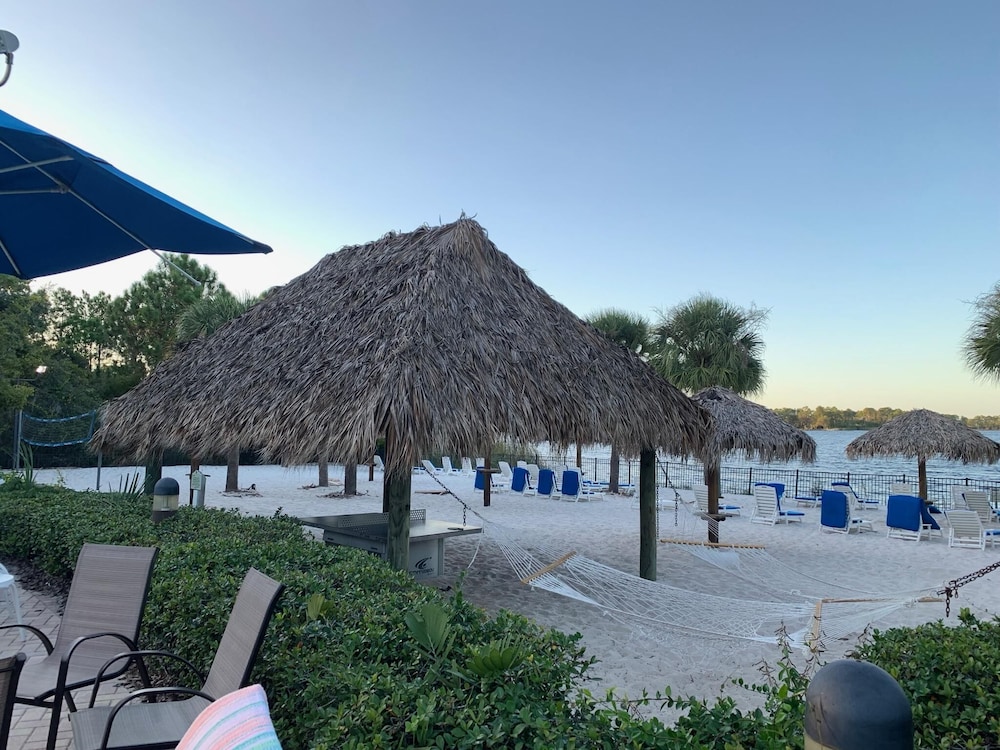Bahama Bay Community, Pools, Basketball, Natural Trails and More! view 5