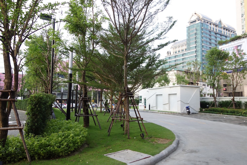 Supalai Asoke Residence