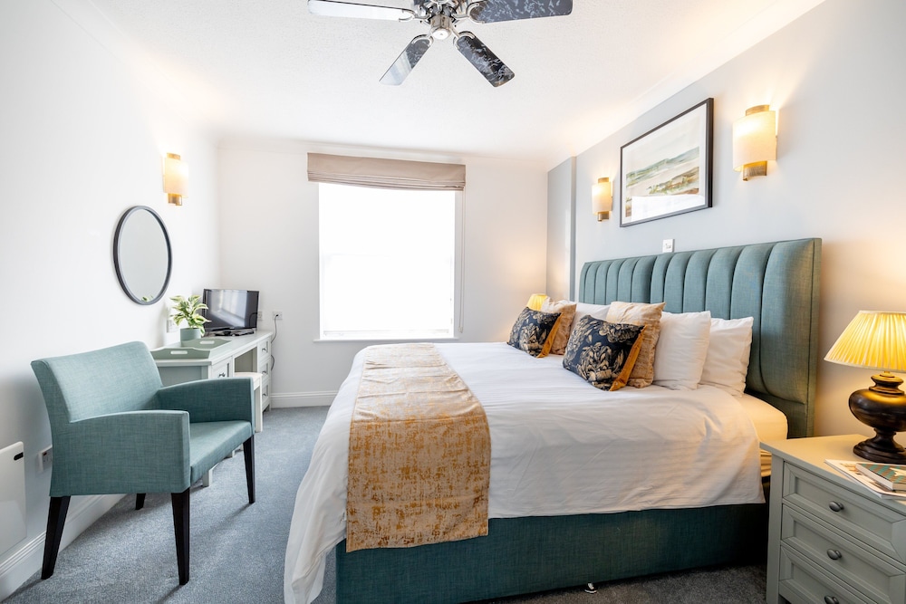 SACO Jersey Merlin House